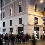 Boutique Palace