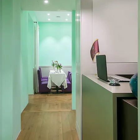 Boutique Palace Отель Рим